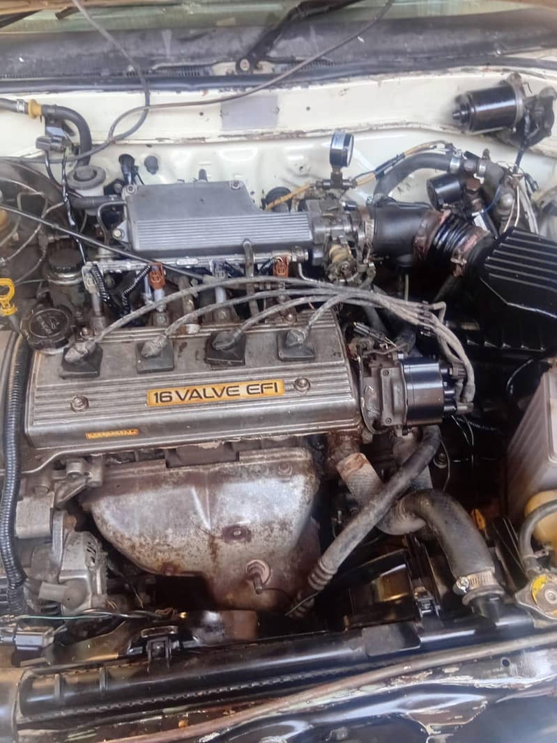 Corolla 86 6