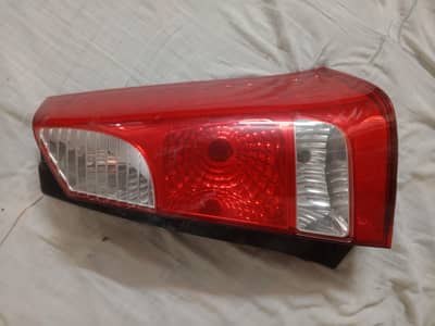 wagnar right side back light