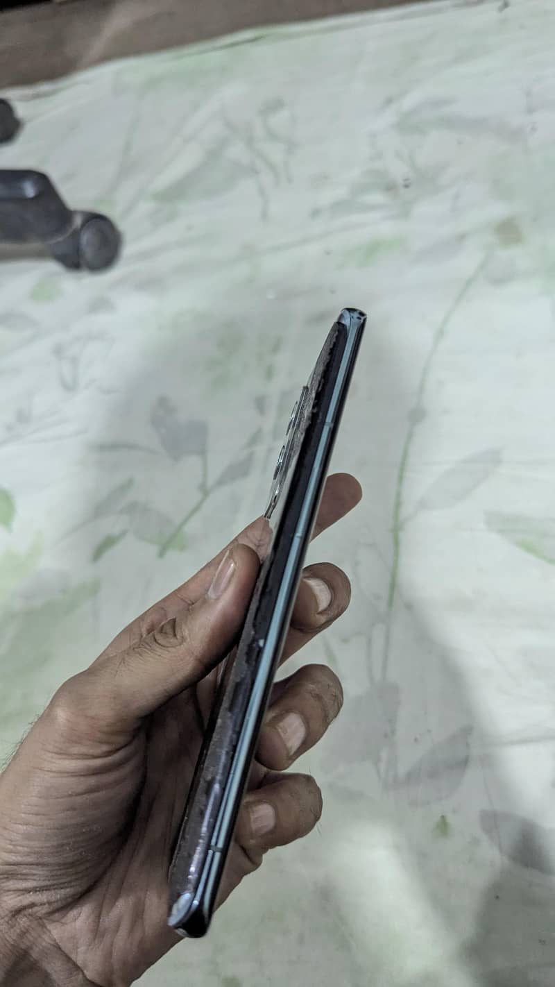 One plus 9 pro 5G 3