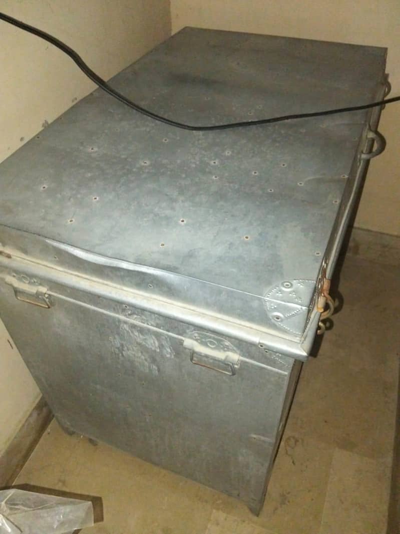 trunk 1