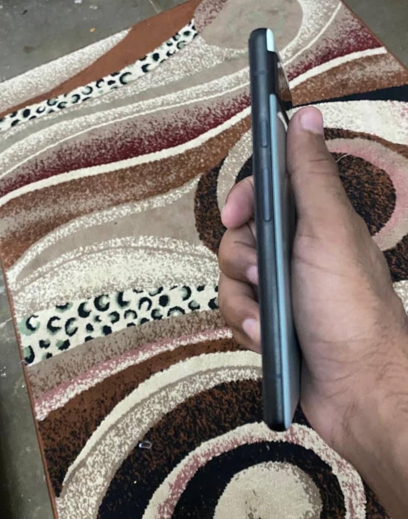 Google Pixel 6a 4