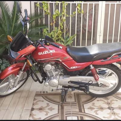 Suzuki bike self start GD 110 good condition tyre with Engen ok