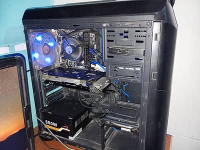 gaming pc I5 4th gen 16 GB ram sdd + HDD with Rx 570 plz  urgent  sell