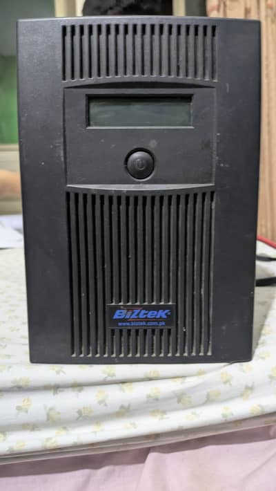 Biztek UPS 500 watts 220V/50HZ