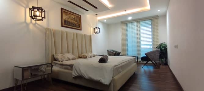 Lavish 03 Bed Apartment Gold Crest DHA Ph4 on per day rent