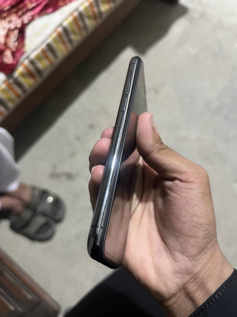 Iphone11 pro 4