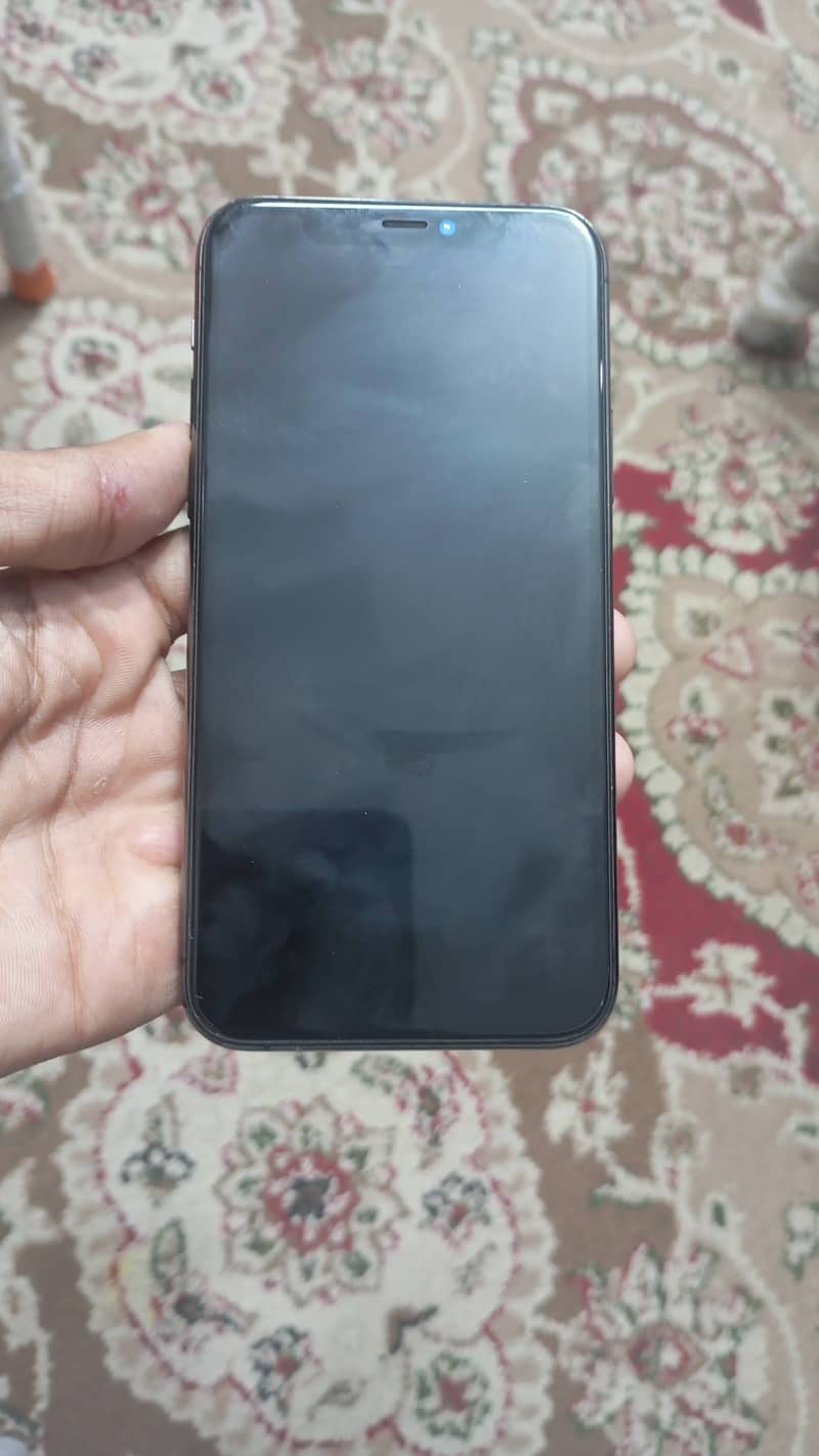 iPhone 11 Pro 0