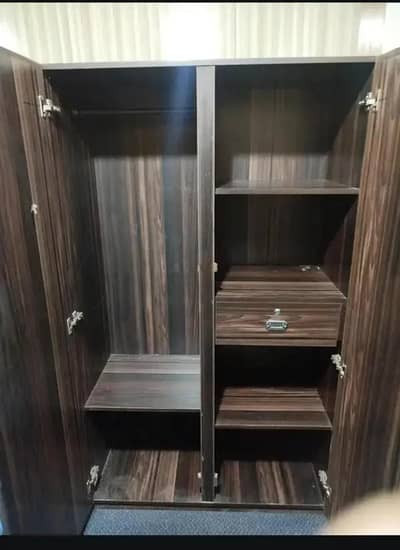 2 Door Lasani Wardrobe Almari Cupboard [10/10]