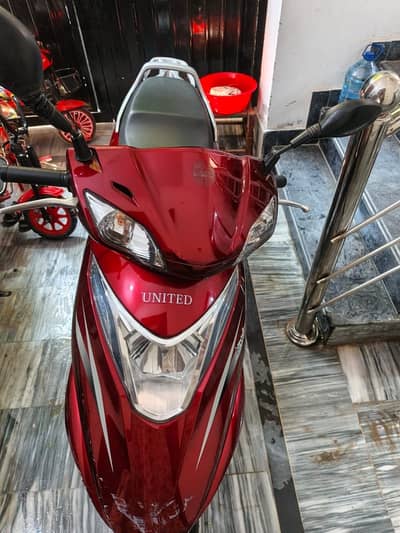 UNITED 100 CC Scooty | 2022 model | 7400 km driven