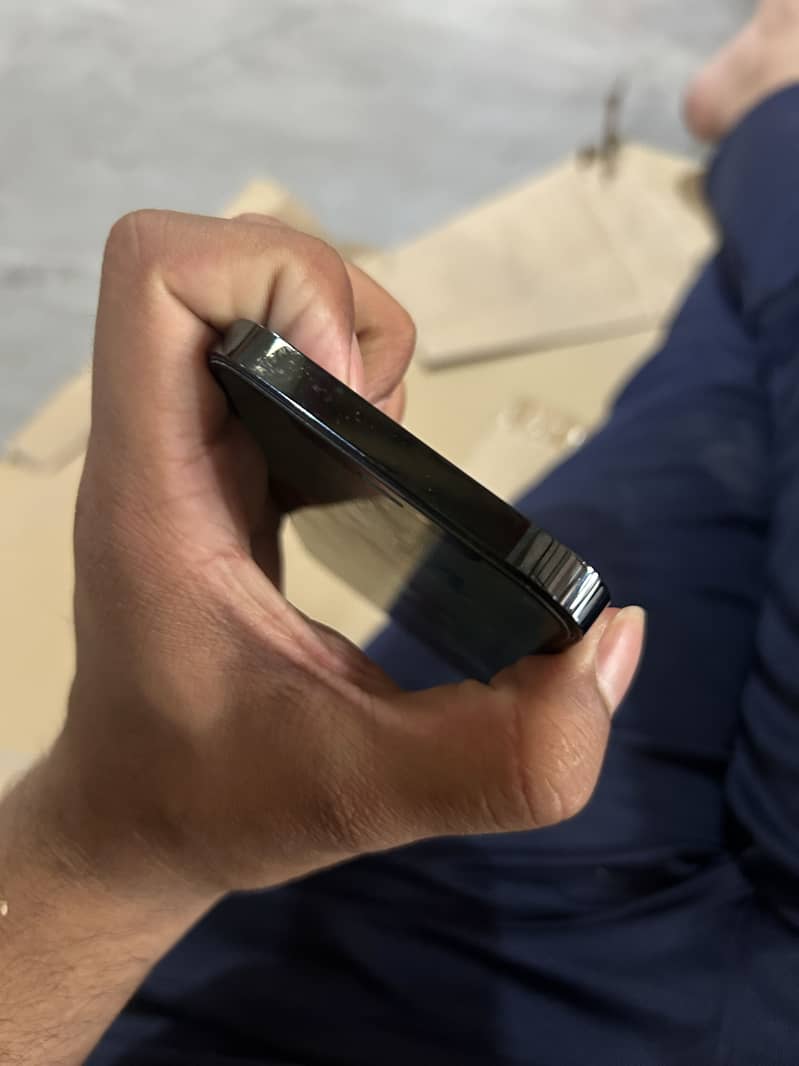 iPhone 12 pro 6