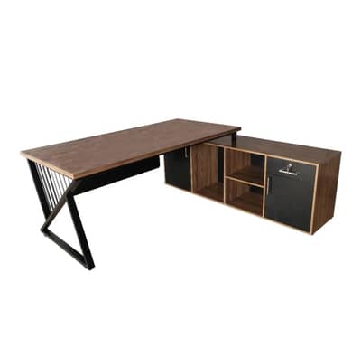 Manger table/executive table office table