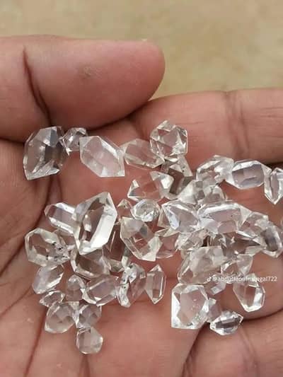 Quartz Crystals)