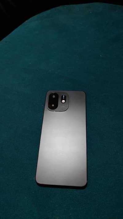 Itel 100C 2/32 ( 1 month used )