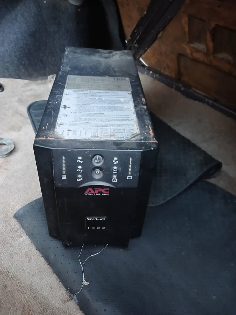 APC UPS 0