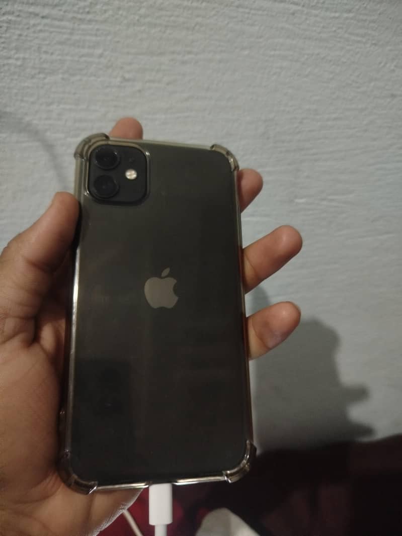 iPhone 11 0