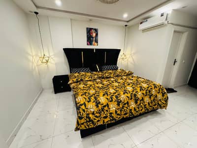 Daily basis luxury short stay apartments in bahria town lahore