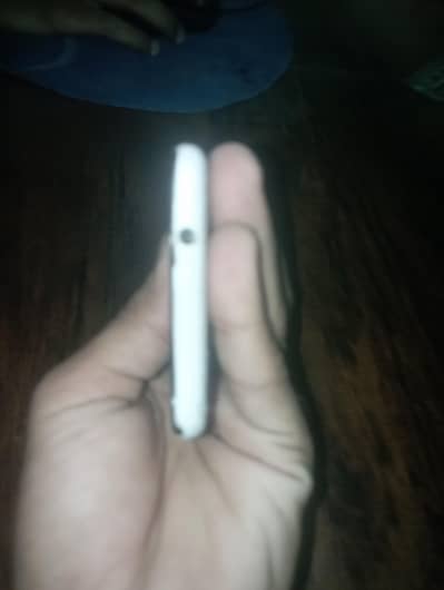 google pixel 4a buss board panel nahi he baki sab ok he