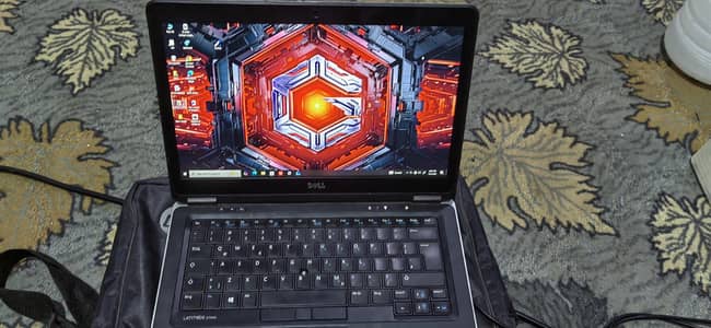 Dell laptop 238GB