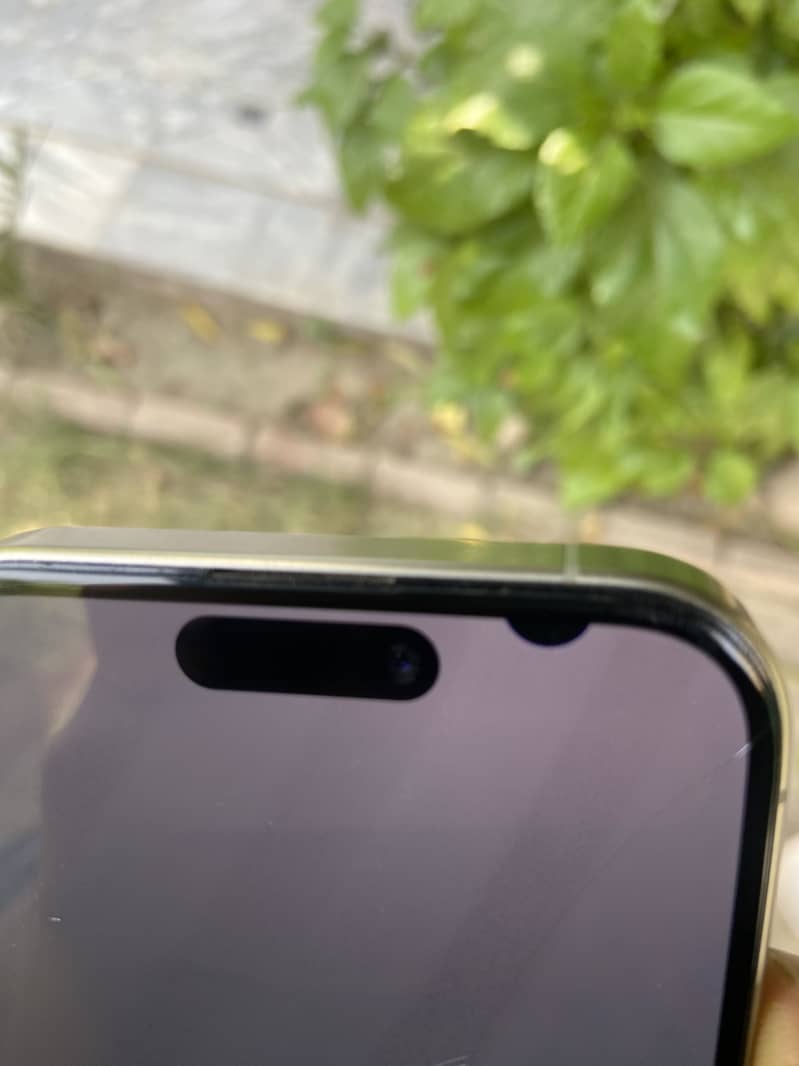 iPhone 15 PRO 7