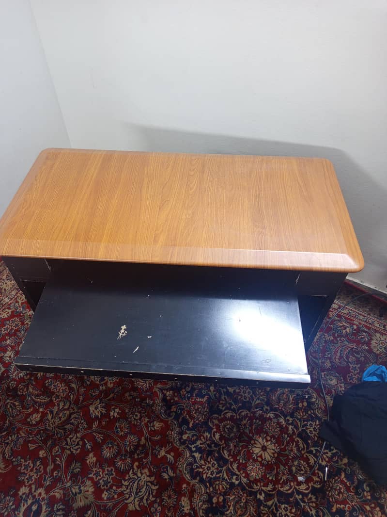 office/gaming table 2