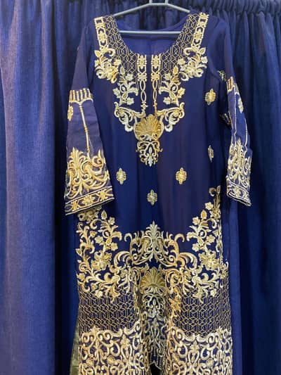 Mohagni 3-Piece Designer Dress – Luxury Embroidered Suit