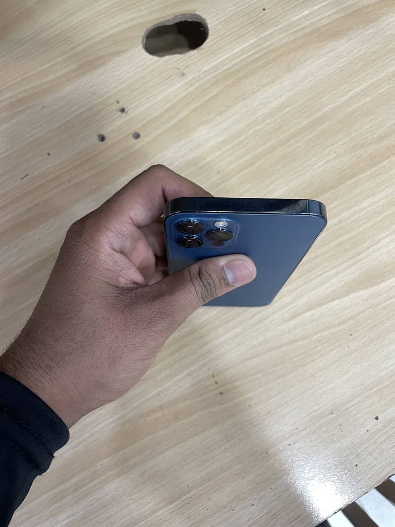 iPhone 12 pro 2