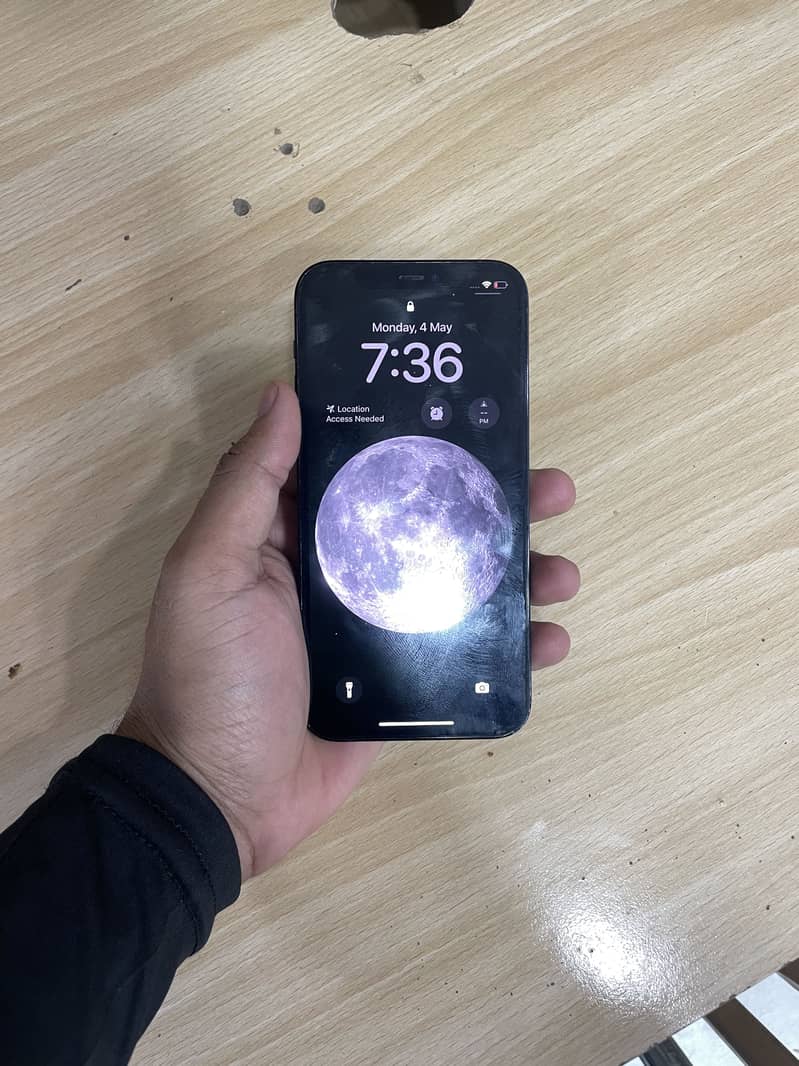iPhone 12 pro 4