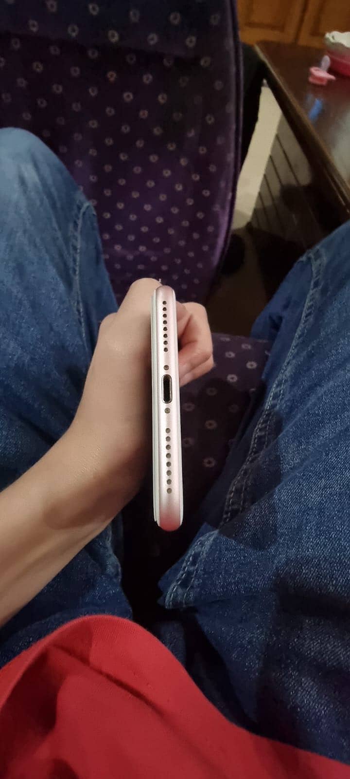 Apple Iphone 7 Plus 2