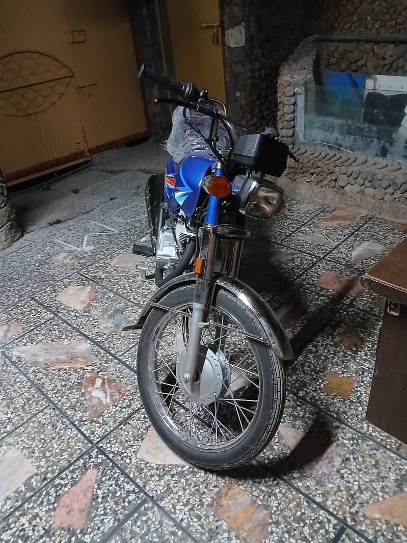 CG125 0