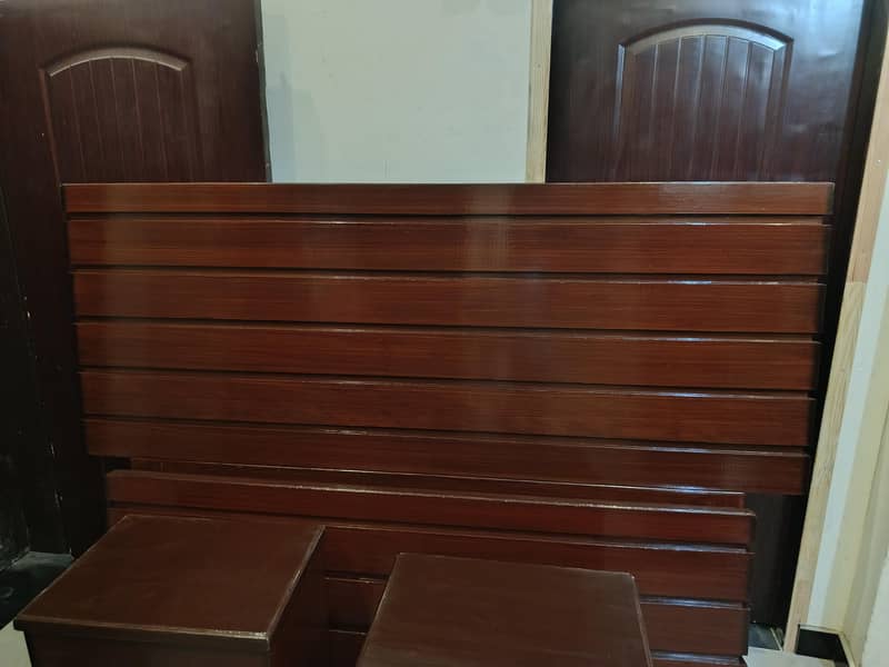 complete Bed Set with dressing table 4