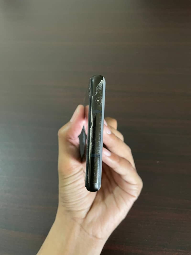 Google Pixel 6a 5