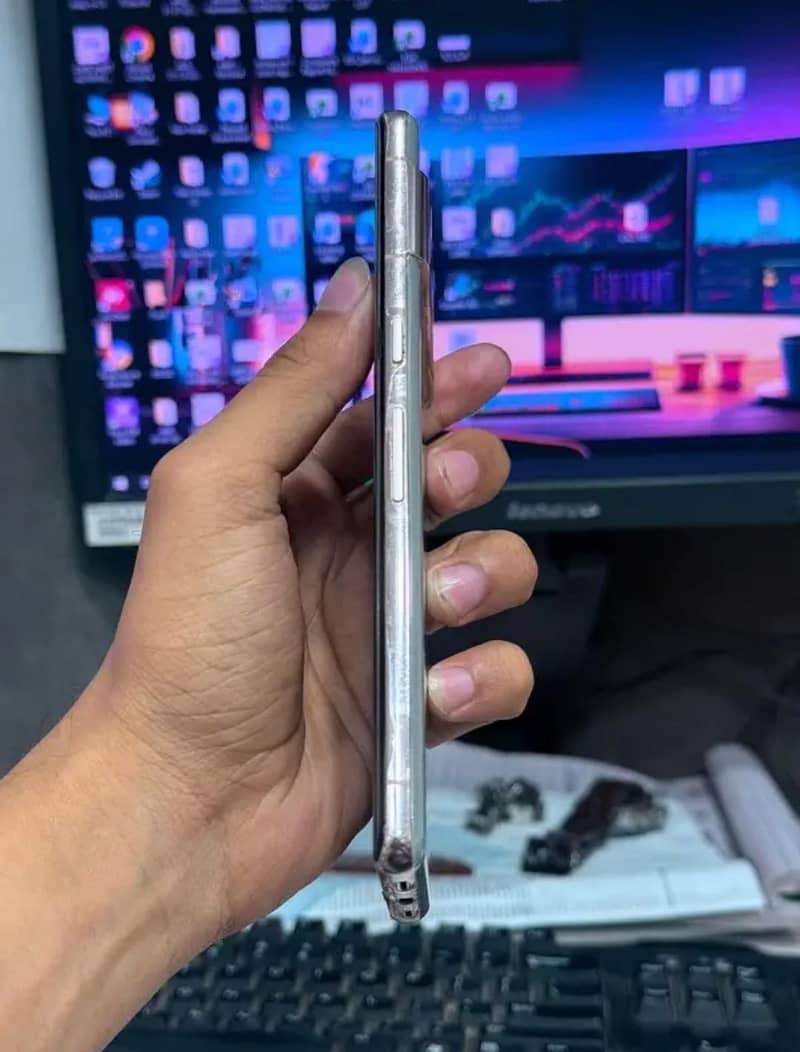 Google pixel 7 pro 2