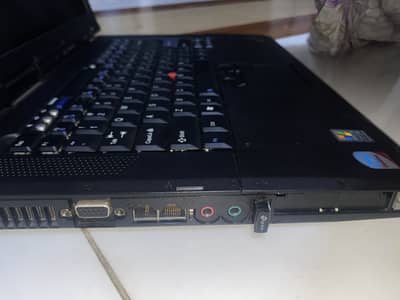 Lenovo thinkpad  windows 10 pro