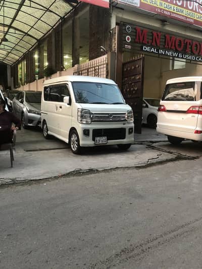 Suzuki Every Wagon Auto Door