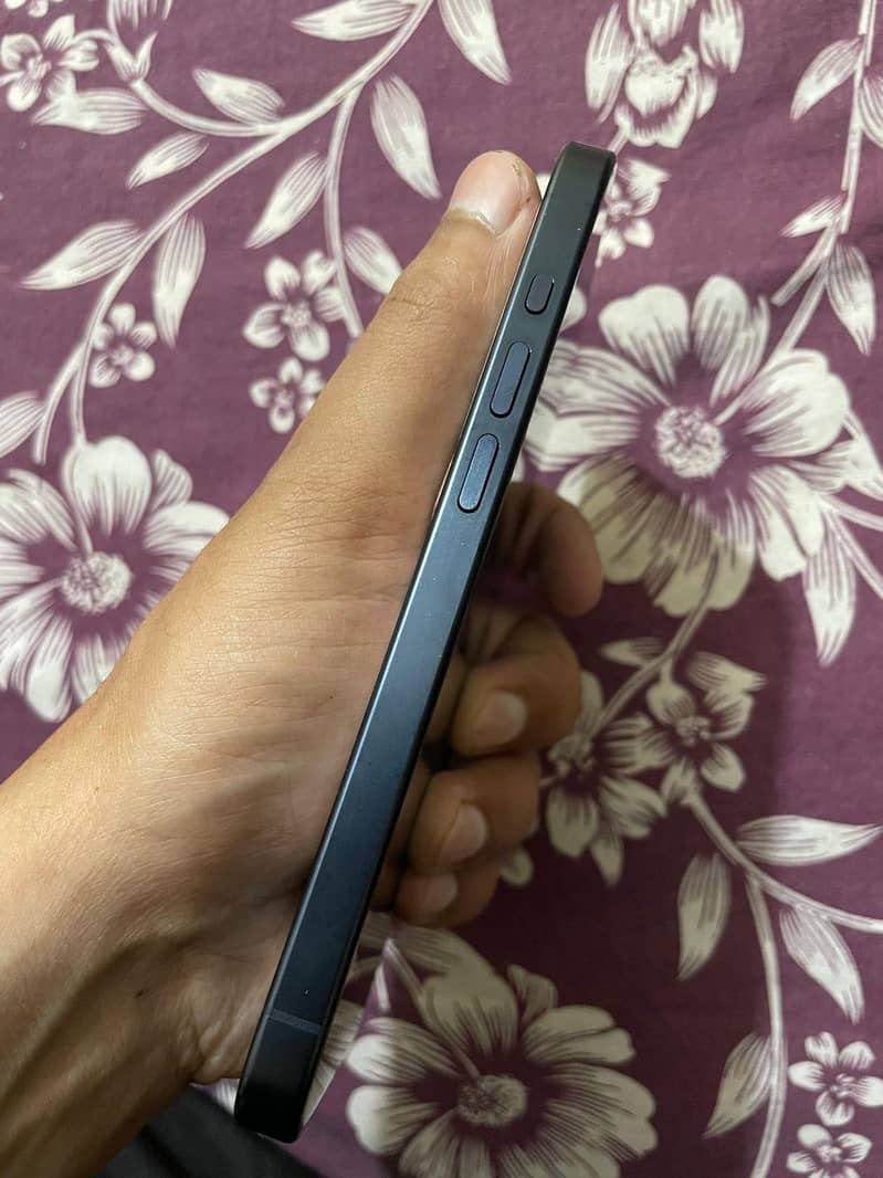 Iphone 15 pro 2