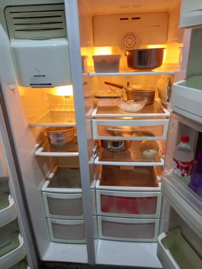 double door refrigerator