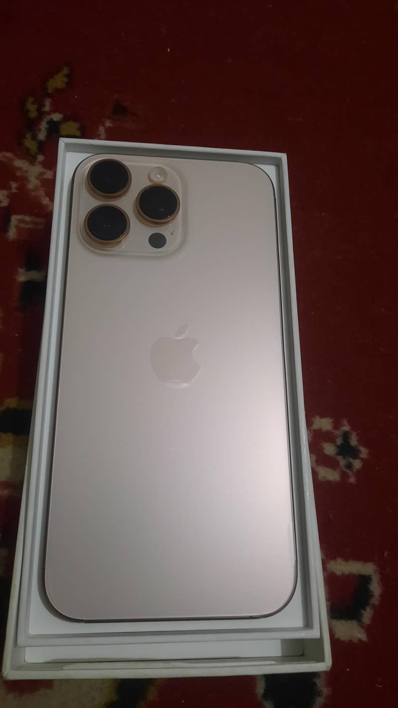 iphone 16 pro max  Read description 1