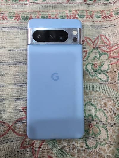 Google Pixel 8 Pro
