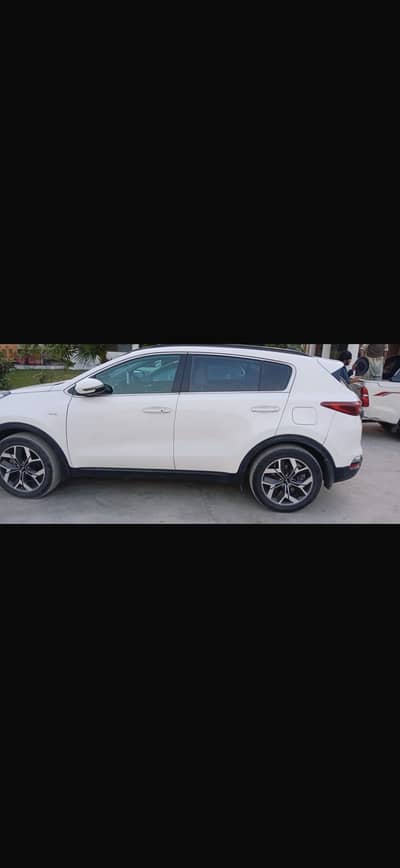 Kia sportage 2021 with out touching
