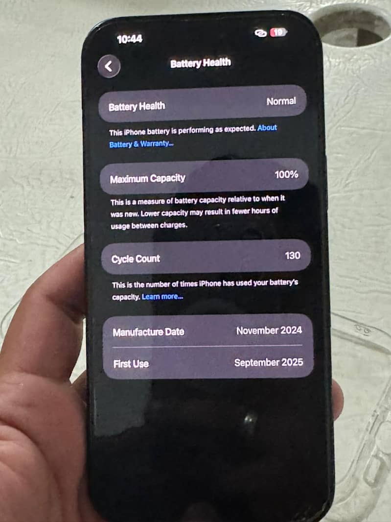 IPHONE 16 PRO MAX 4