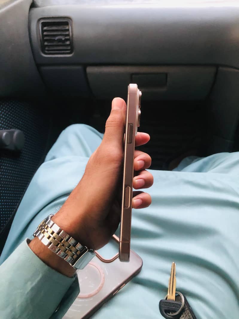 iphone 16 pro max 10