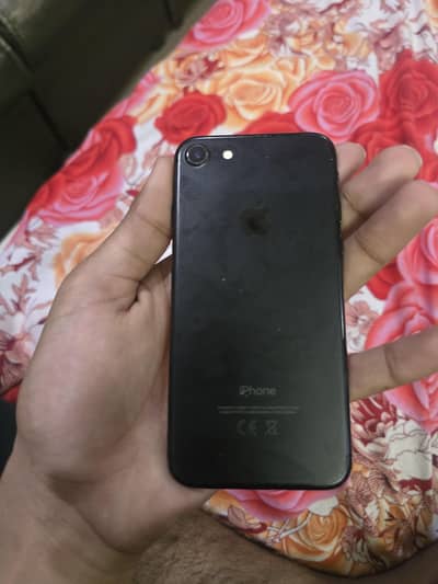 iphone 7 non pta but 10/10 condition best for use