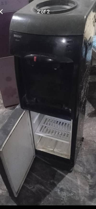 Orient Black Dispenser