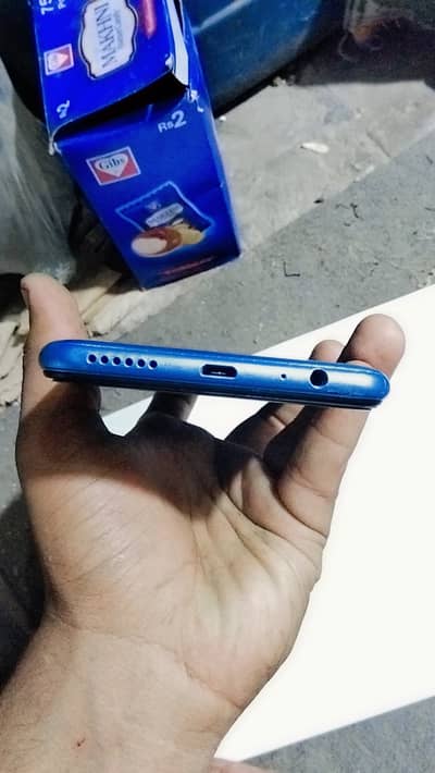 Infinix Hot 10