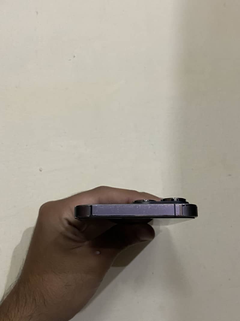 Iphone 14 pro max 4