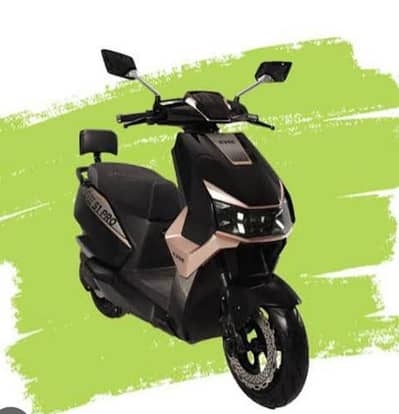 Evee C1 Air electronics scooty condition 10 by 10 used but new co
