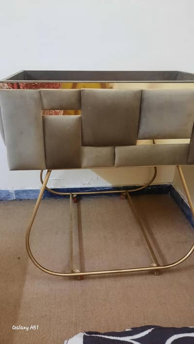 iron baby cot