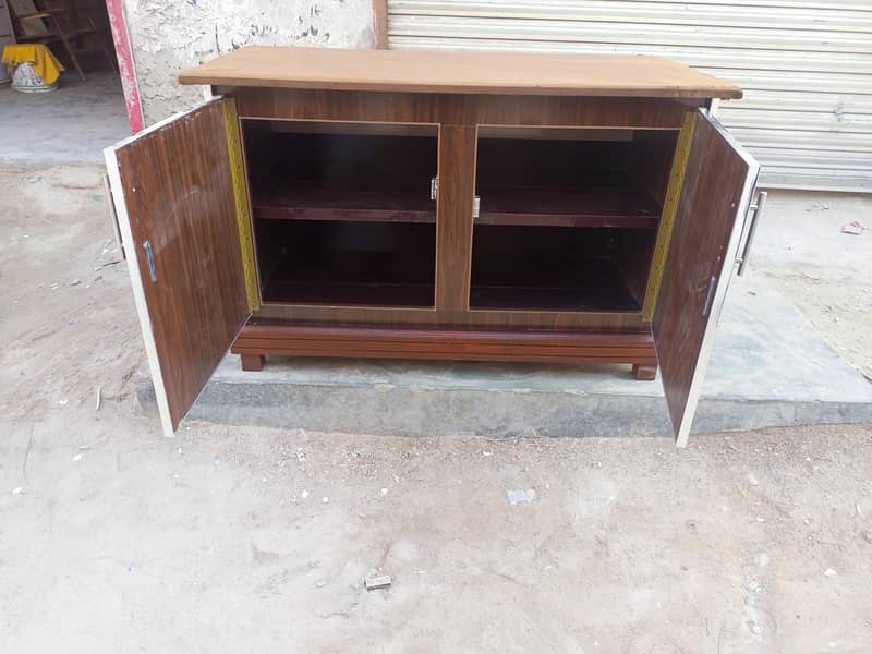 iron stand 1