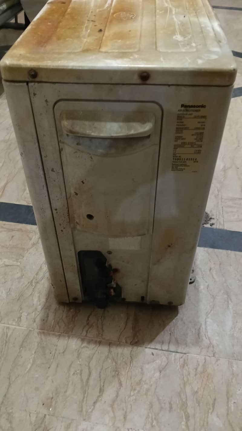 Panasonic AC 5