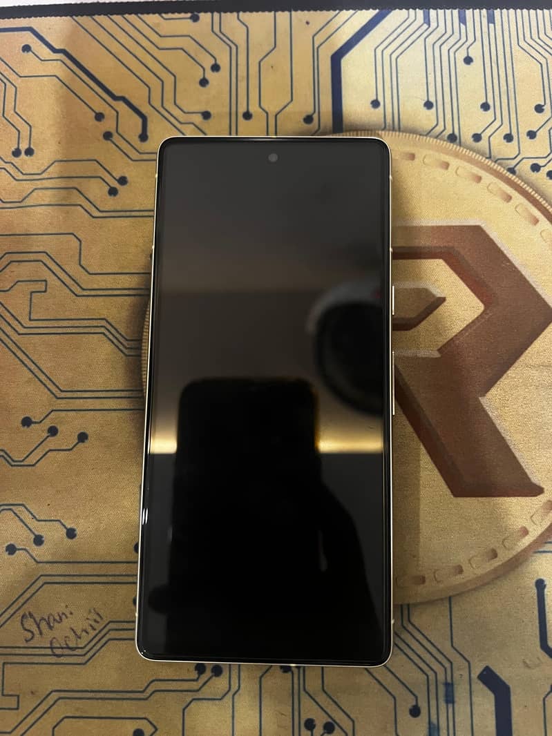 Google Pixel 7 5